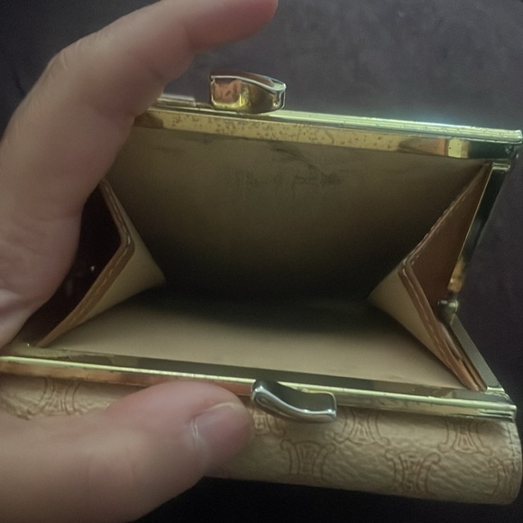 CELINE Macadem Tan Small wallet 🤎 - Picture 11 of 16